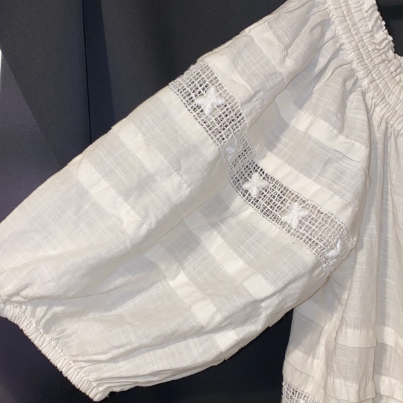 NWT FreePeople Ivory Lace Short Sleeve Off Shoulder Party Peasant Top in Ivory S - Picture 16 of 16